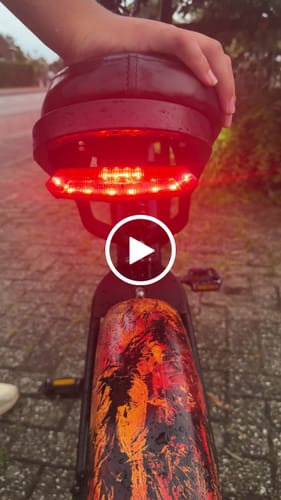 Customer video review of Achterlicht V20
