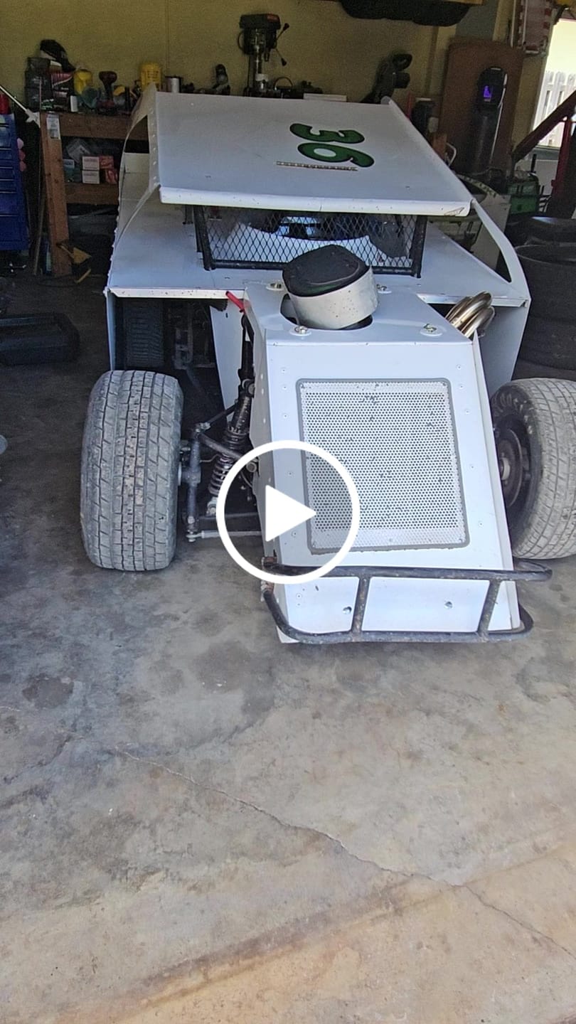 Customer video review of Submersible Marine LED strip lights for boats with IP68 waterproof rating SMD 5050