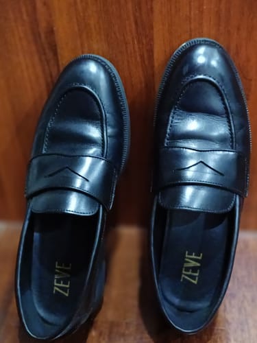 Customer photo review of Wayne Penny Loafer - Solid Black Leather (Crepe Sole)