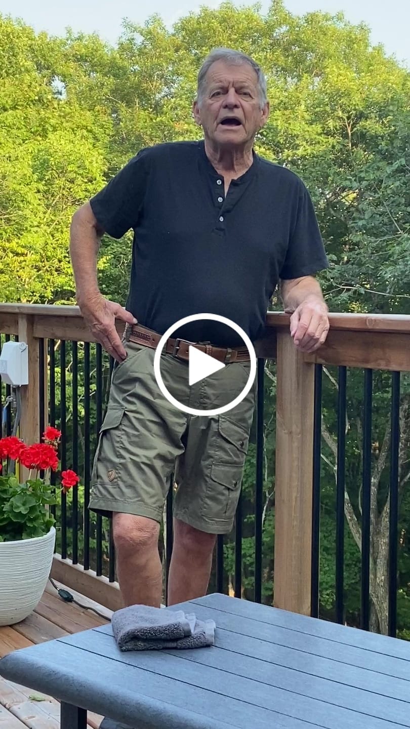 Customer video review of Brown Arrow Patterned 100% Real Distressed Leather Belt