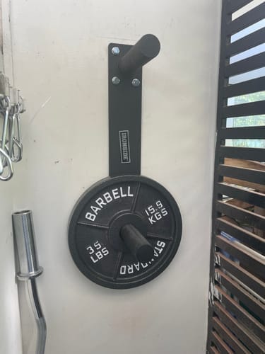 Customer photo review of Rack Pared para Discos Olímpicos IRONSIDE