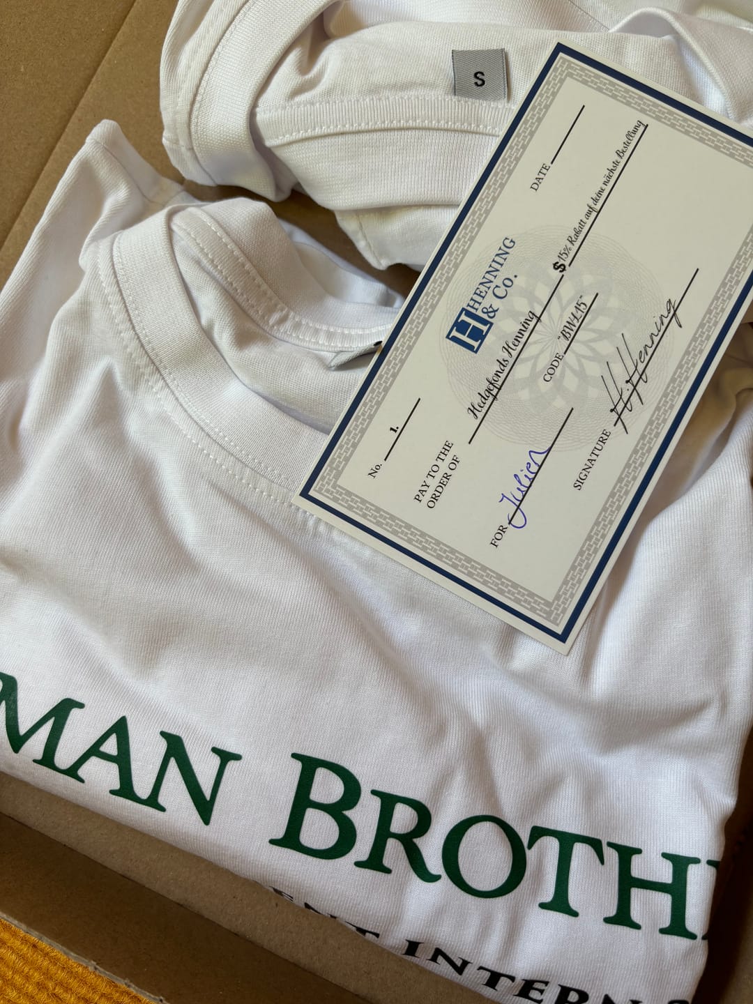 Customer photo review of LEHMAN BROTHERS - T-Shirt