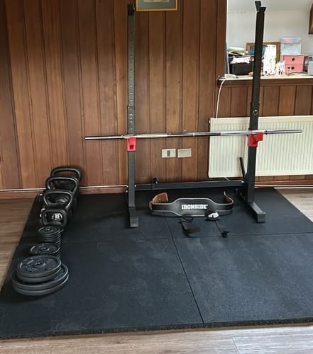 Customer photo review of Squat Rack IRONSIDE