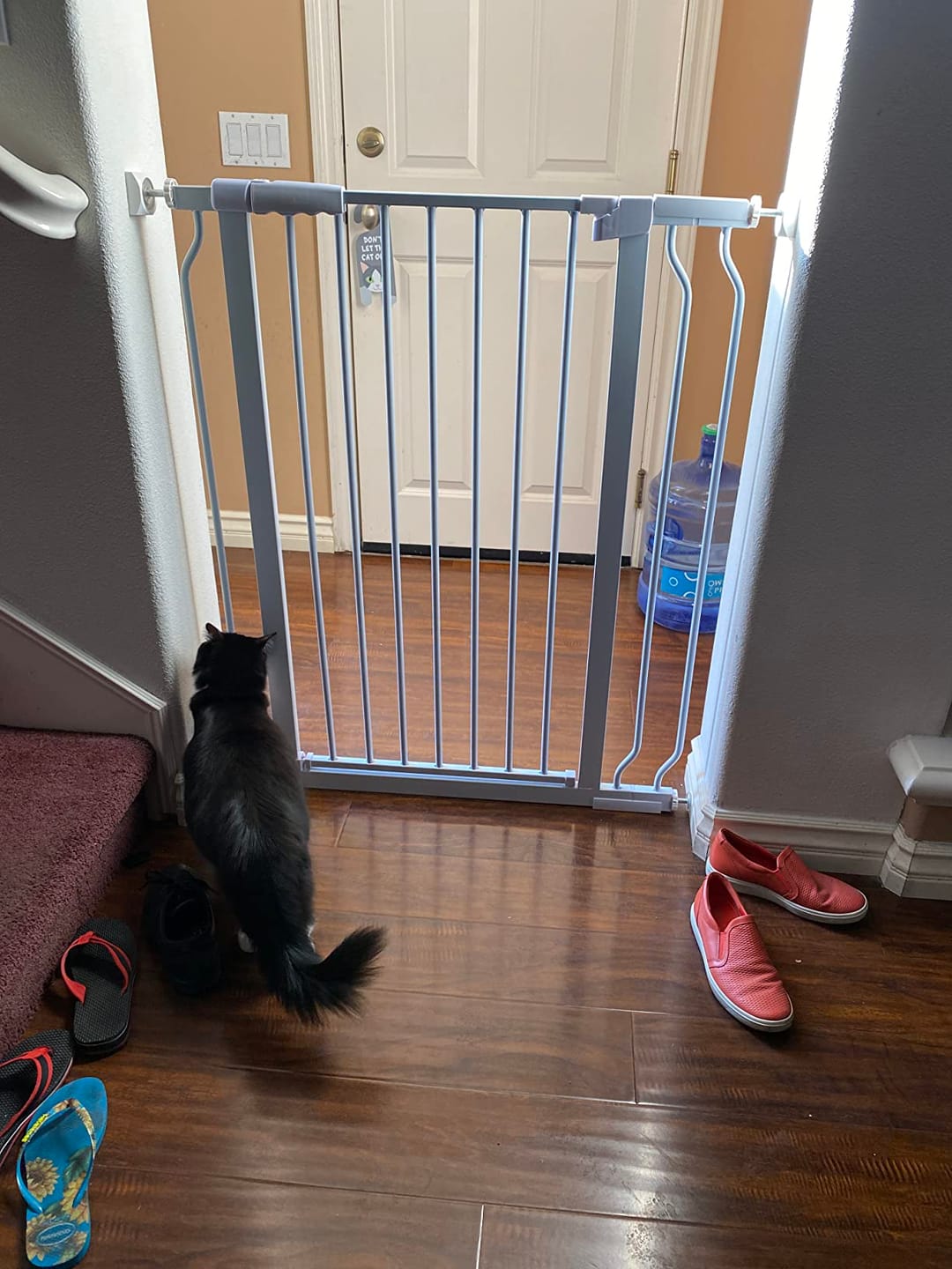 Customer photo review of FairyBaby 40" Extra Tall Baby Gate in Heavy Duty Design