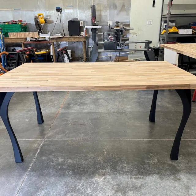 Customer photo review of Furniture Legs 506 Faras 28H for Dining Tabletop