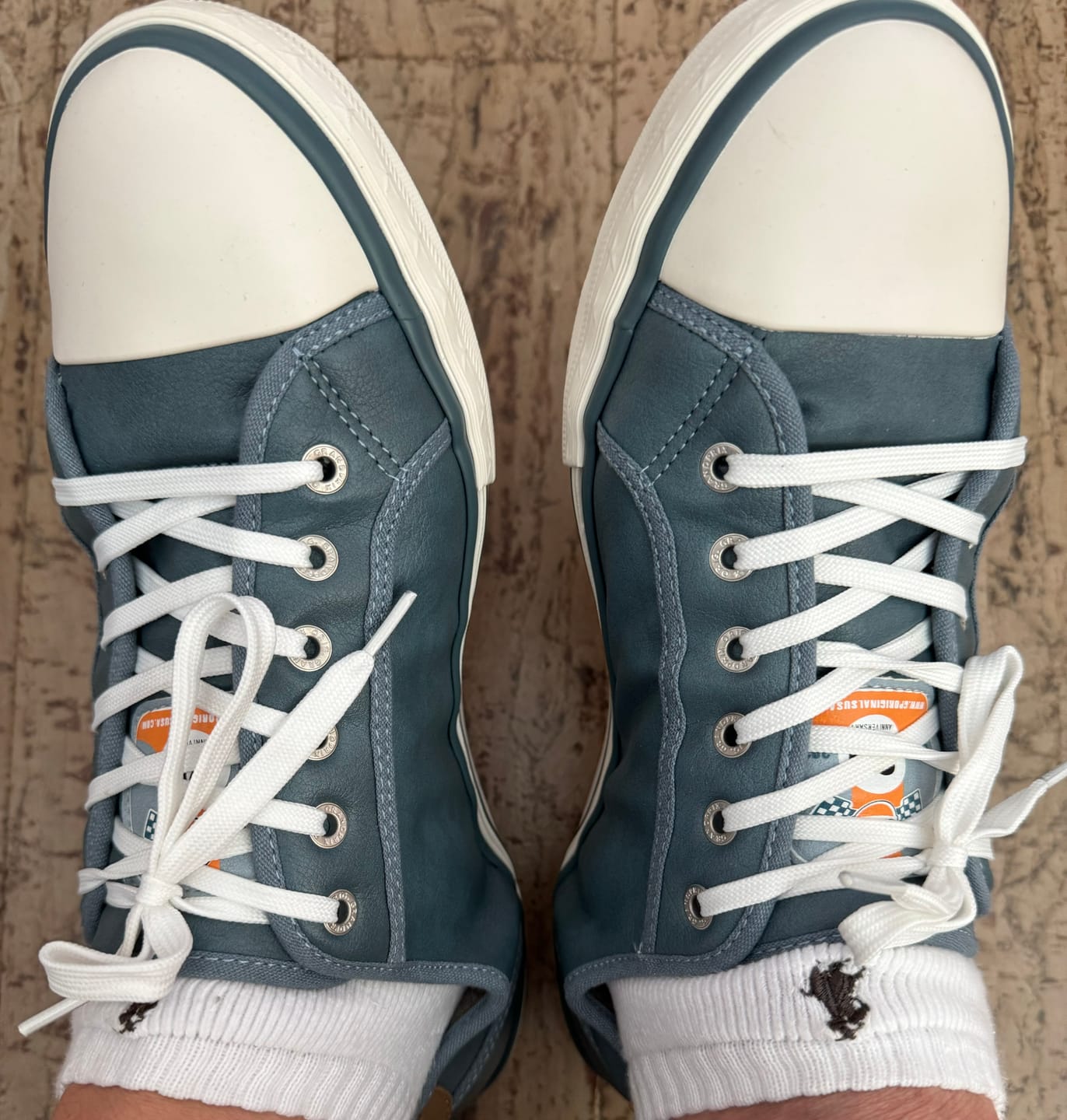 Customer photo review of Men's Gulf Low-Top Sneakers in Stone Blue