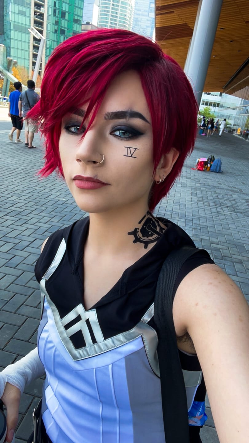 Customer photo review of Kazzue Fantasy Blue
