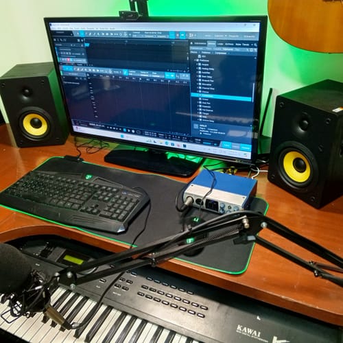 Customer photo review of Cornetas Thonet & Vander 340W Bluetooth + Optico + Rca + Aux 3.5Mm Kurbis Cinema Negro