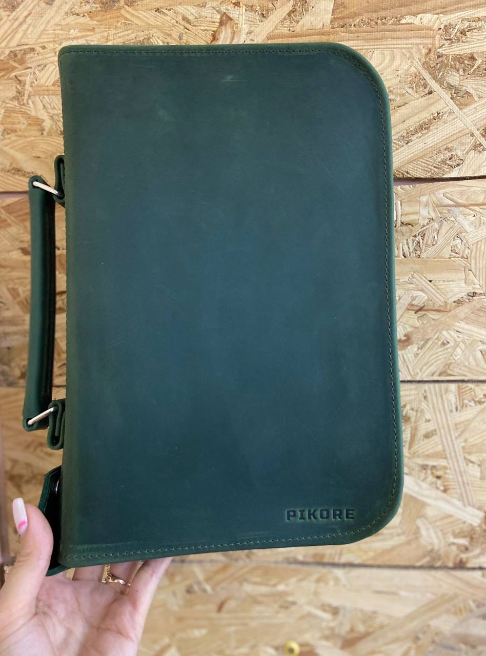 Customer photo review of Zippered Bible Cover
