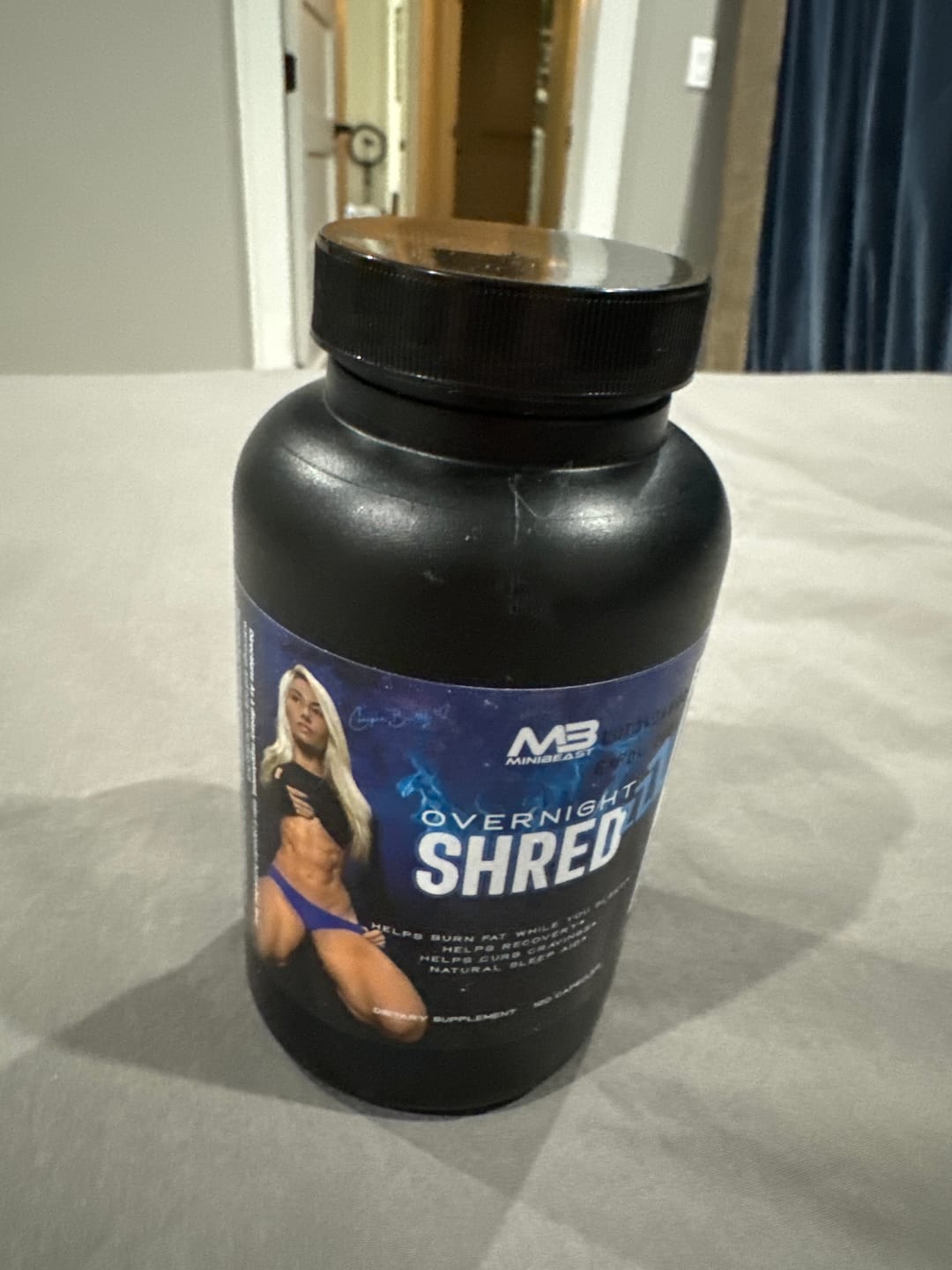Customer photo review of Overnight ShredZZZ (Overnight Fat Burner)