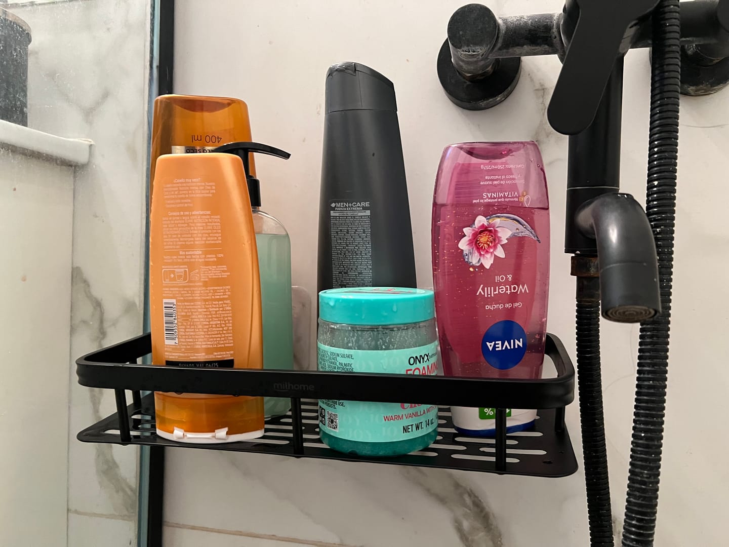 Customer photo review of Estante Organizador Winsen de Aluminio Milhome