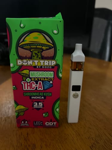Customer photo review of 3.5g Dozo Don't Trip Mushroom Vape