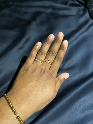 Customer photo review of Wave Arch Ring (Gold)