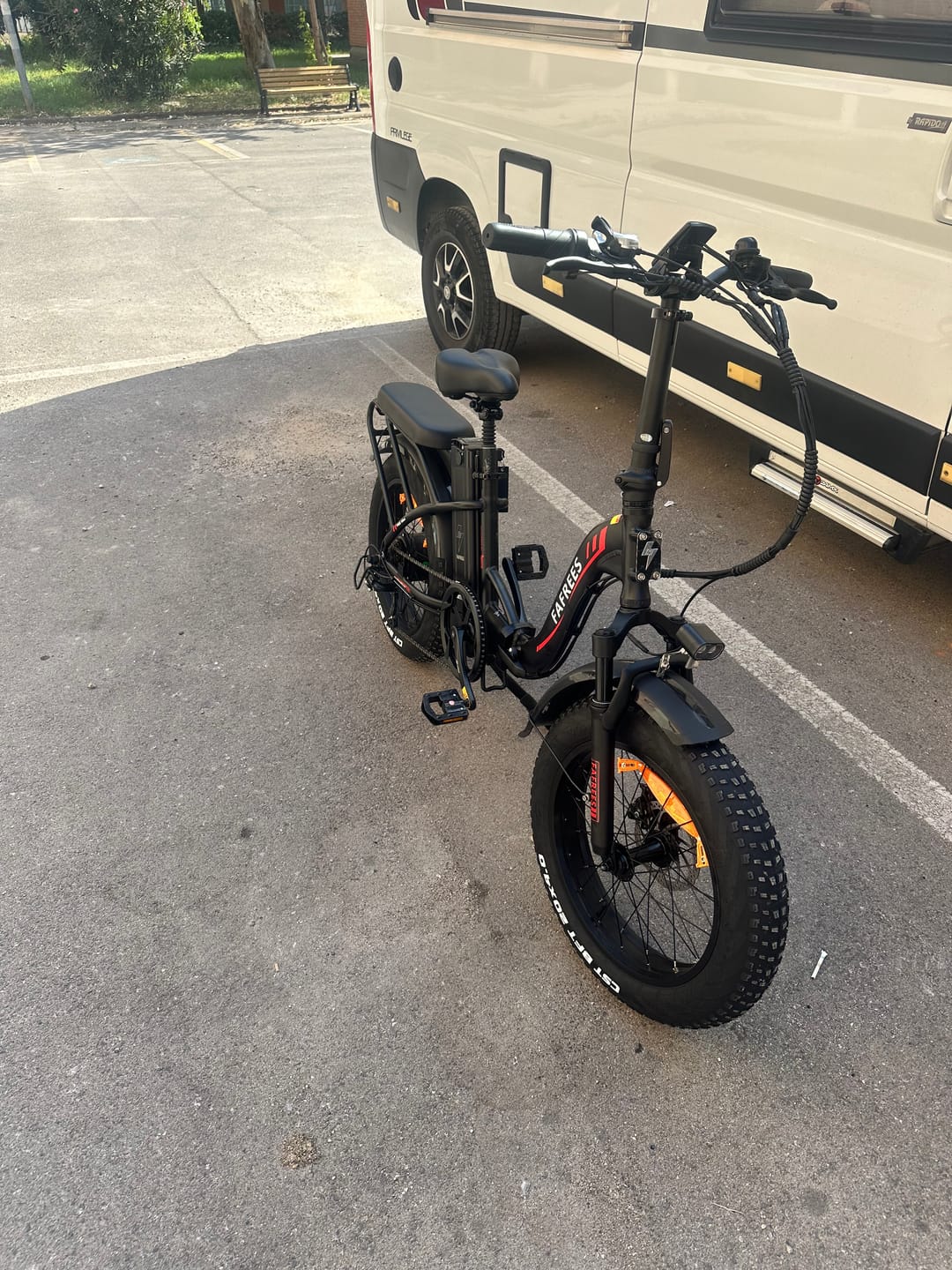 Customer photo review of Fafrees F20 Max