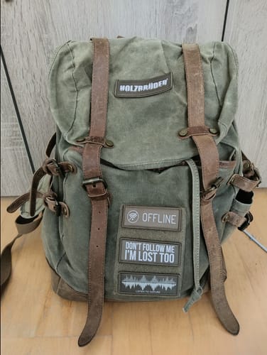 Customer photo review of SMALL PATCH Dont Follow (olivgrau)