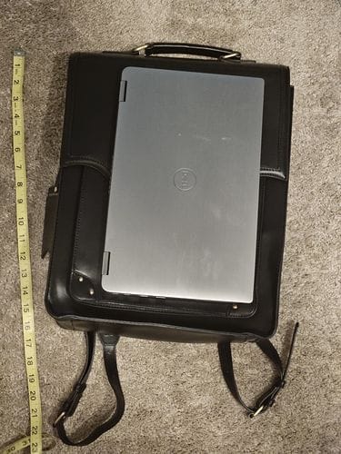 Customer photo review of Aria Vintage Backpack for 15.6 Inches
