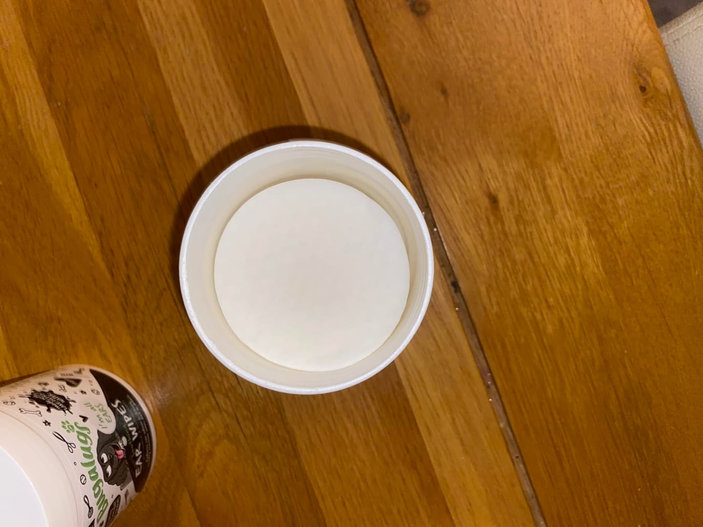 Customer photo review of Tear Stain Eye Wipes for Dogs 100 Pre-soaked & Biodegradable Wipes