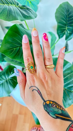 Customer photo review of Latest Squeeze Press On Nails (24PC)