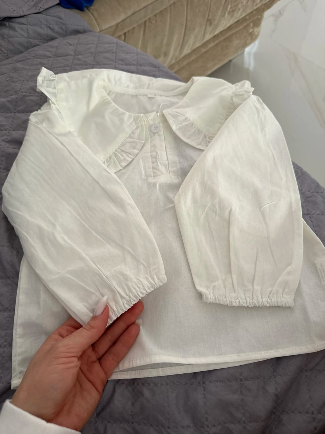 Customer photo review of Loose Peter Pan Collar Top