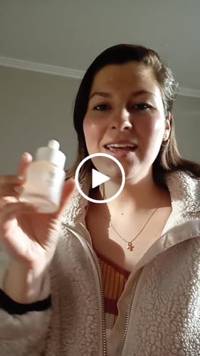 Customer video review of Varita Infinite Glow & Serum Activador