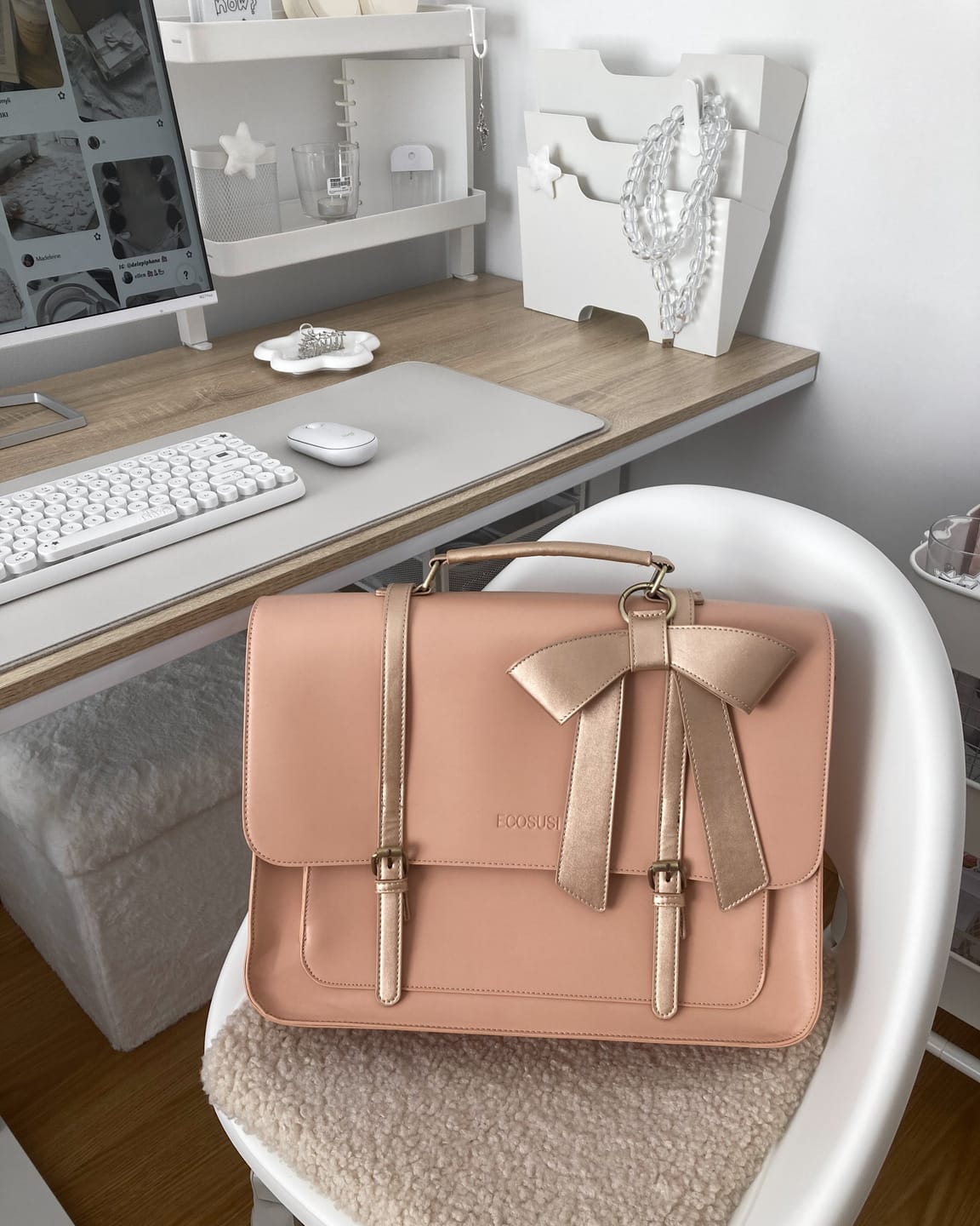 Customer photo review of Cocoa Truffle Ecosusi Classic Bow Briefcase