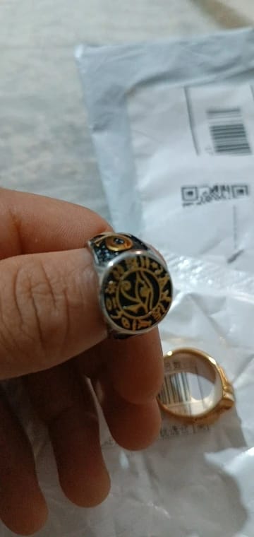 Customer photo review of Eye Of Horus & Ankh Ring