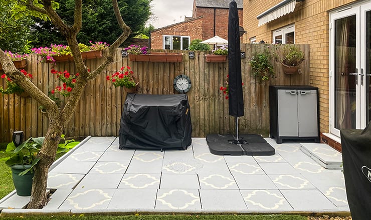 Customer photo review of Jannah Patio Stencil - Square Slabs