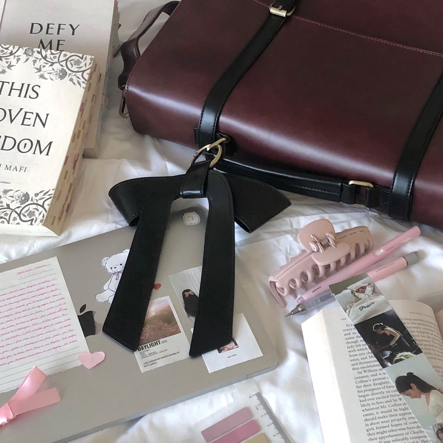 Customer photo review of Cocoa Truffle Ecosusi Classic Bow Briefcase