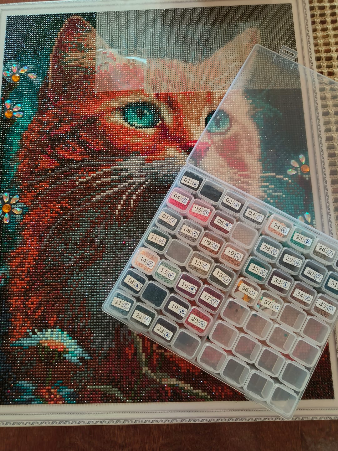 Customer photo review of Säilytyslokerikko timanteille 56 säiliötä