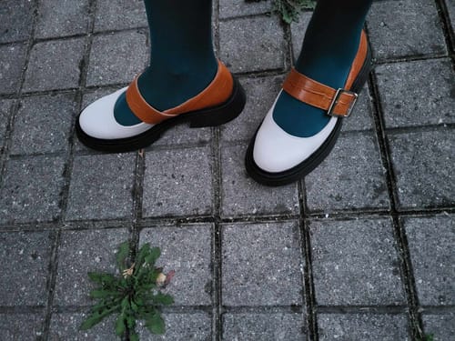 Customer photo review of Nida Closed Toe Sandals