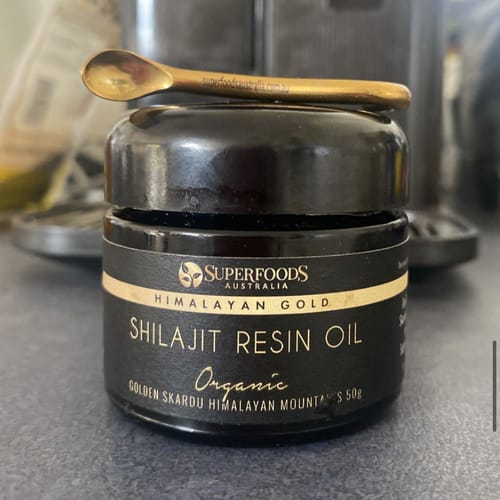 Customer photo review of Shilajit Resin Oil Himalayan Gold