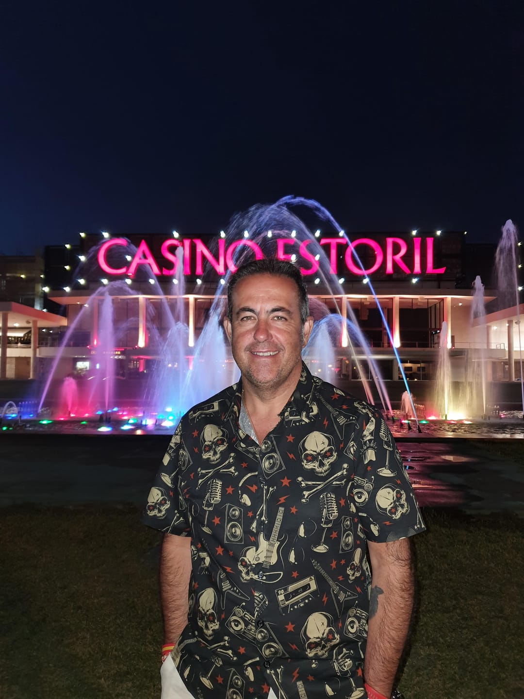 Customer photo review of Men's Skull Music Punk Rock and Roll Cool Funny Hawaiian Shirt