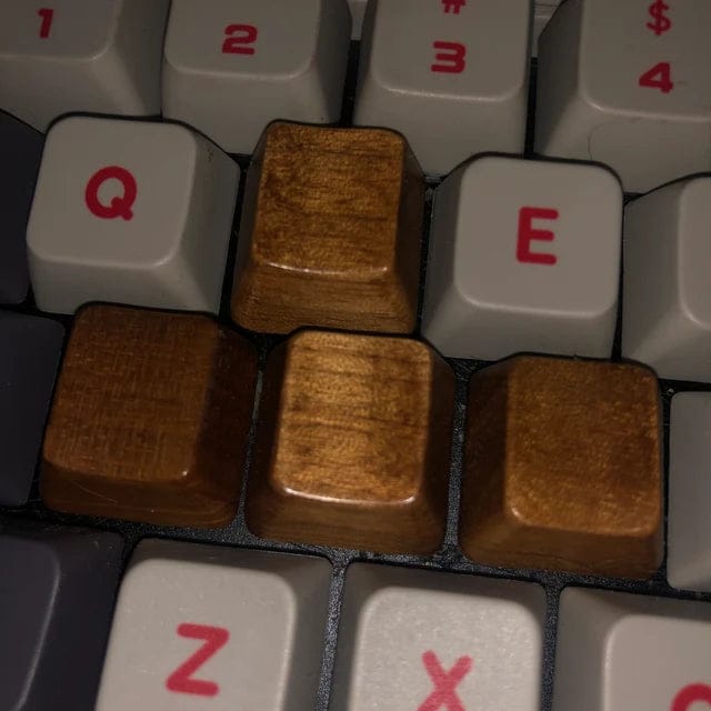 Customer photo review of American Black Walnut Keyboard Keycaps