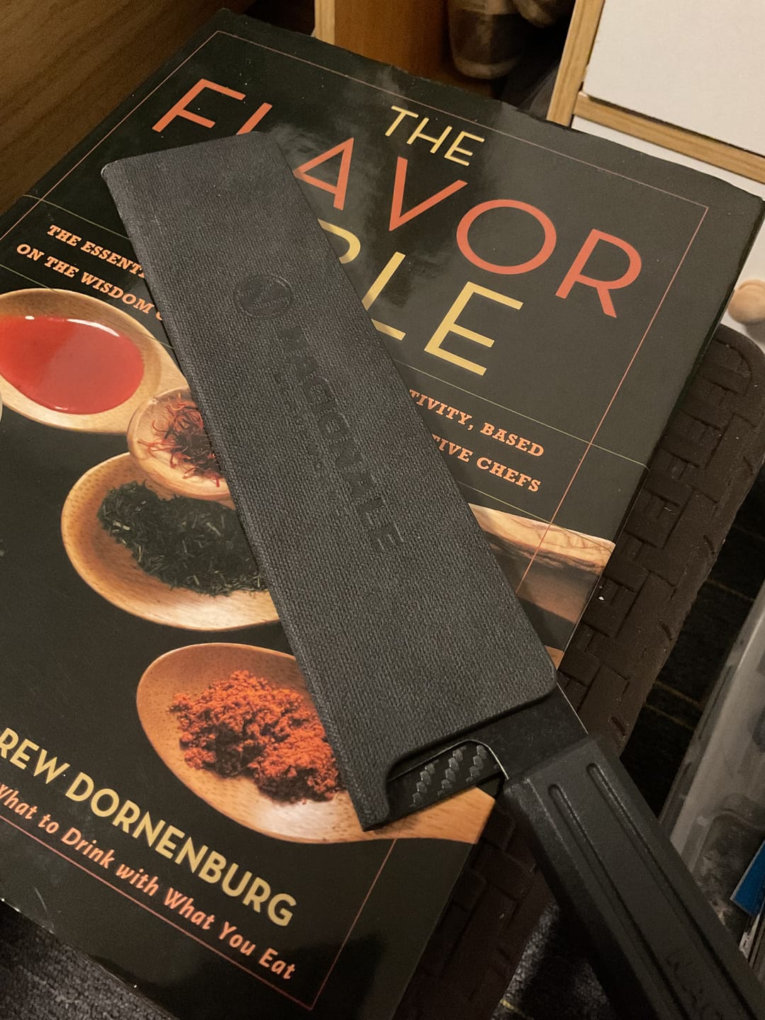 Customer photo review of 190mm Magnetic Knife Guard. Blackout PU
