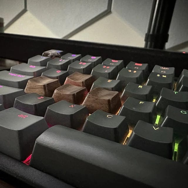Customer photo review of American Black Walnut Keyboard Keycaps