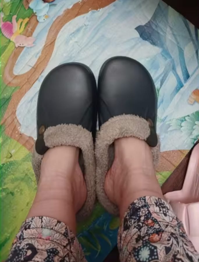 Customer photo review of Arlo Fuzzy - Healthy & Non-Slip Comfort Clog Mules