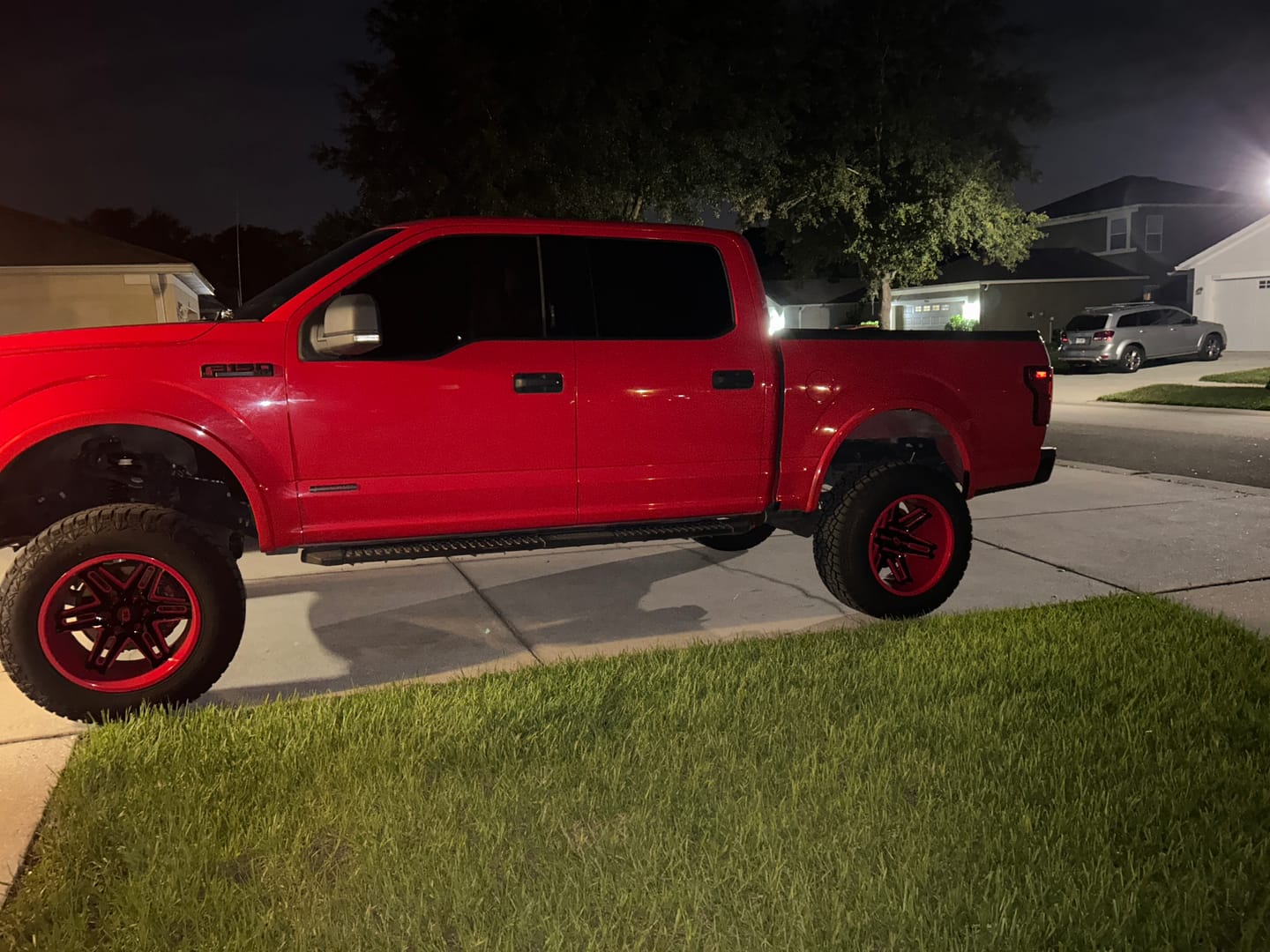 Customer photo review of 2004-2022 Ford F-150 4, 6, 8 Inch Lift Blocks