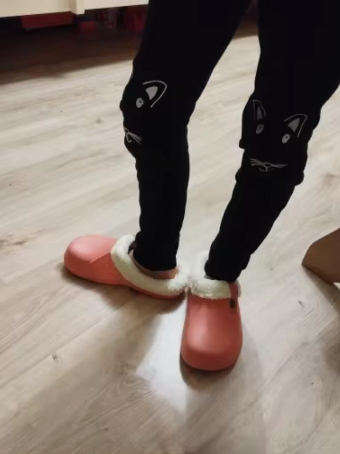 Customer photo review of Arlo Fuzzy - Healthy & Non-Slip Comfort Clog Mules