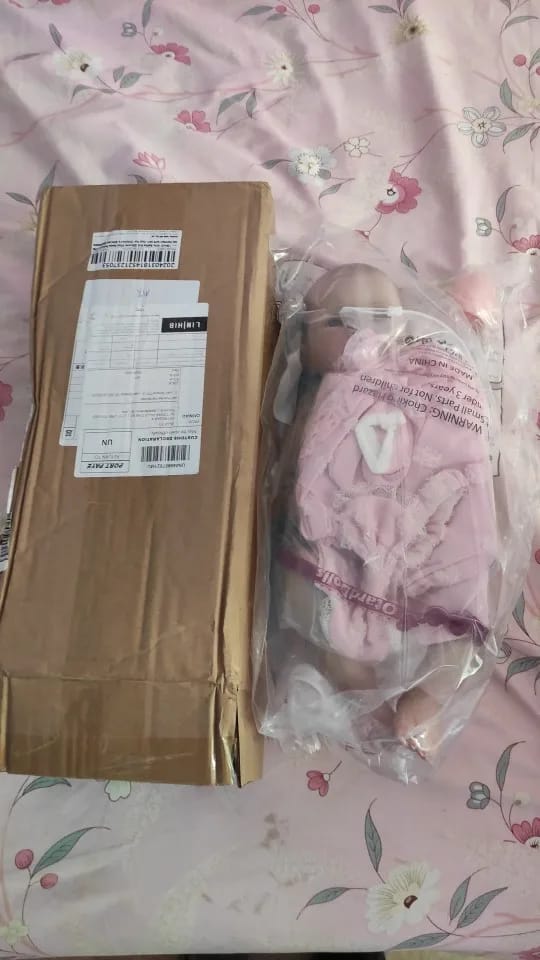 Customer photo review of 18inch Girls Bettie Full Silicone Vinyl Bebe Reborn Lifelike Painted Soft Skin Doll For Children's Gift