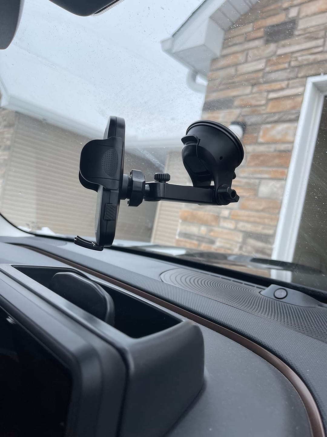 Customer photo review of Support de Téléphone Rotatif Premium pour Voiture