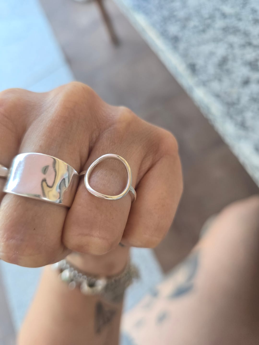Customer photo review of Anillo Ovali