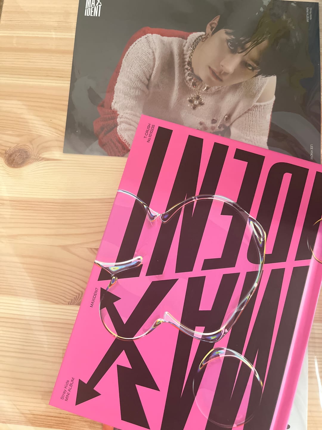 Customer photo review of STRAY KIDS - 7TH MINI ALBUM MAXIDENT STANDARD EDITION