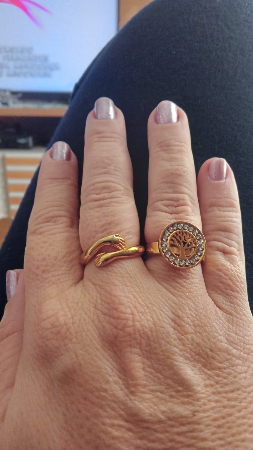 Customer photo review of Anel Árvore da Vida Banhado em Ouro 18K