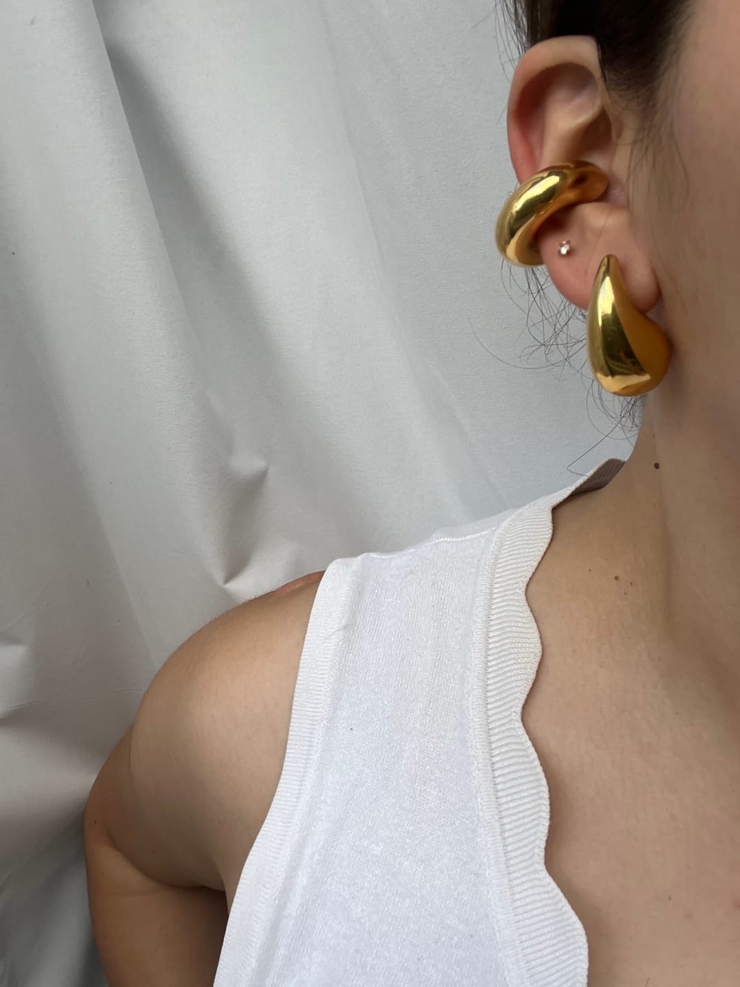 Customer photo review of Chunky Ear Cuff