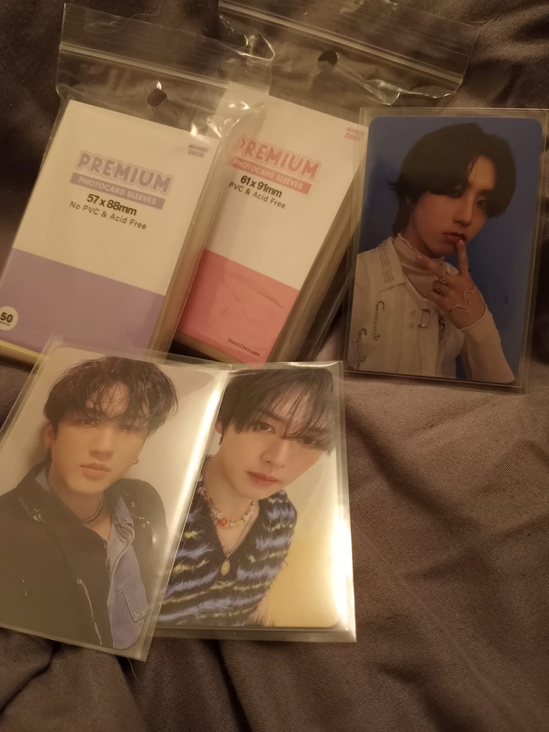 Customer photo review of PREMIUM PHOTOCARD SLEEVES - PINK VERSION (61x91MM)