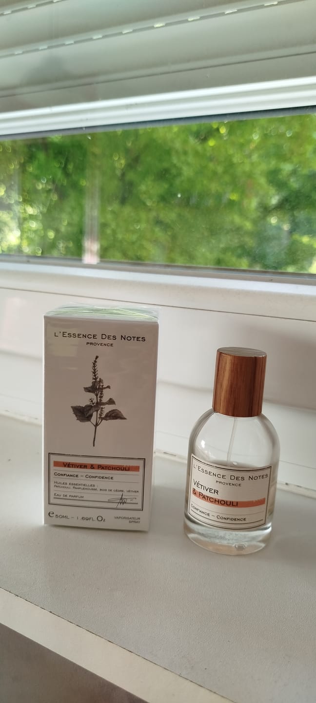 Customer photo review of Vétiver & Patchouli