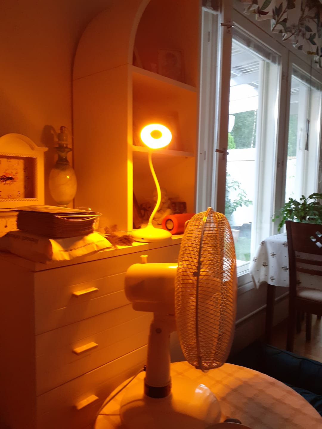 Customer photo review of HALO pöytävalo