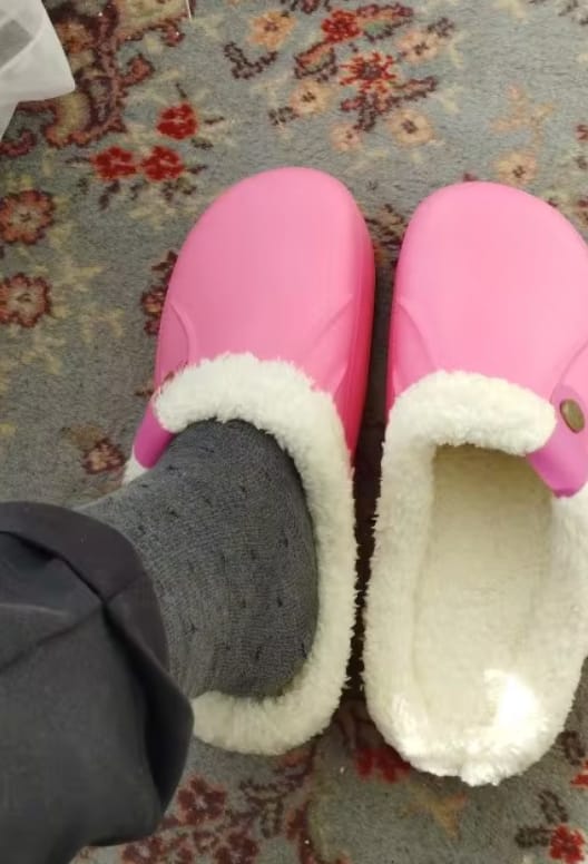 Customer photo review of Arlo Fuzzy - Healthy & Non-Slip Comfort Clog Mules