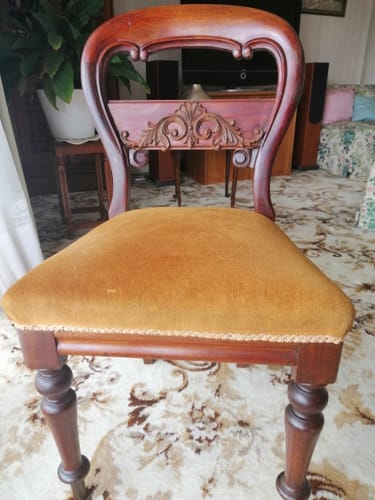 Customer photo review of Leafy Scallop carved wood Centre Applique 30cm x 8cm