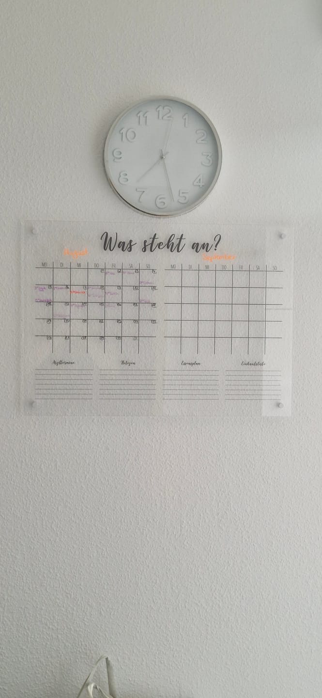 Customer photo review of 2 Monatskalender